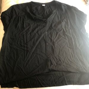 Woman’s button up shirt